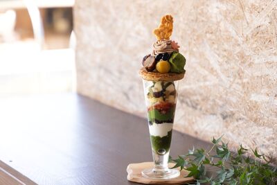 【期間限定】秋のめぐみパフェ