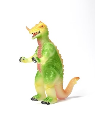 海外ソフビ作家のパチ怪獣展 第１弾