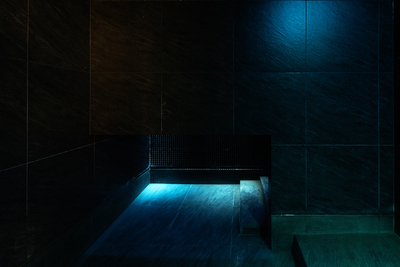 8.サーマルラグーン　空色鼠(soraironezumi)　天然温泉＆露天寝湯付　3名　60分　4,500円