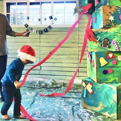 Angel★12/12・16(1歳～3歳代）ぬりぬり とんとん♪ダンボールツリーを作ろう！