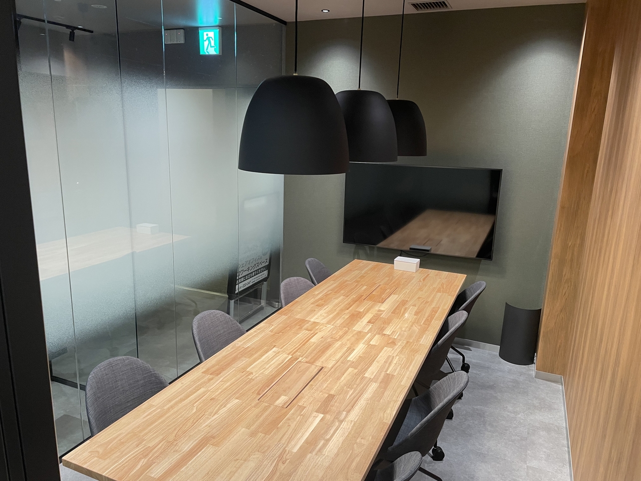 （六本木）ミーティングルームB（8名用）