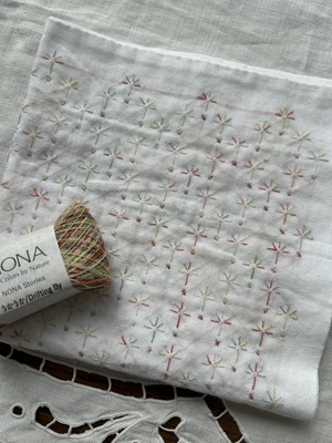  刺し子ふきん　＊＊ たんぽぽの綿毛 ＊＊　NONA Sashiko ワークショップ