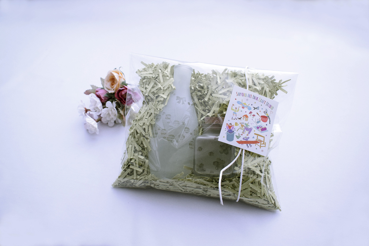 サンドブラストで母の日ギフトをつくろう｜5/3(日)【対象:小学生以上(小学3年生以下保護者同伴)】