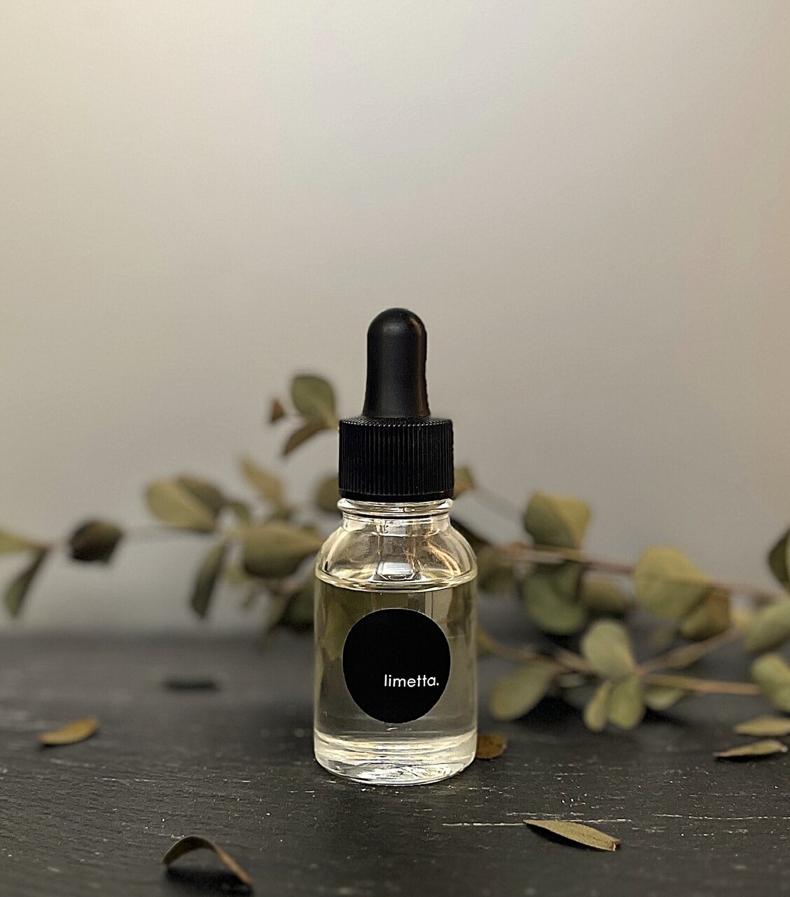 《錢屋塾》香りのプロから学ぶアロマクラフト講座『スキンケアにぴったりなサンダルウッド精油と植物オイルを学ぶ』