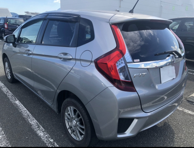 ＜格安＆安心＞かなえーるレンタカー　ホンダ・フィットハイブリッド（定員5名）禁煙車