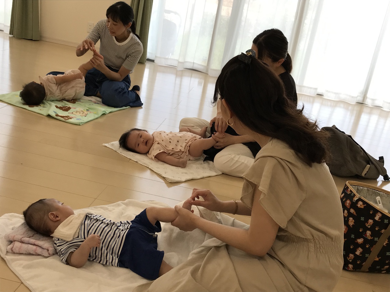 【ねっこ守谷】親子で遊ぼう　ベビーマッサージ(松並)2月