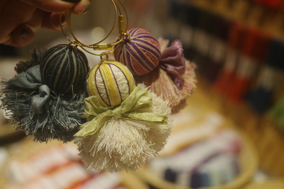 【仙台・藤崎百貨店/手芸マルシェ】手まりとふわふわタッセルのバッグチャーム（3/14開催）