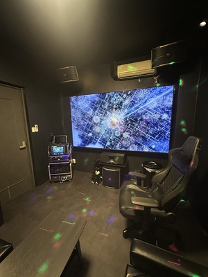 他スタジオご利用時間内限定！カラオケドアーズブラック☆スタジオご予約時間内☆ご利用時間内に無料でご利用になれます。