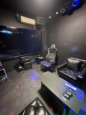 他スタジオご利用時間内限定！カラオケドアーズブラック☆スタジオご予約時間内☆ご利用時間内に無料でご利用になれます。