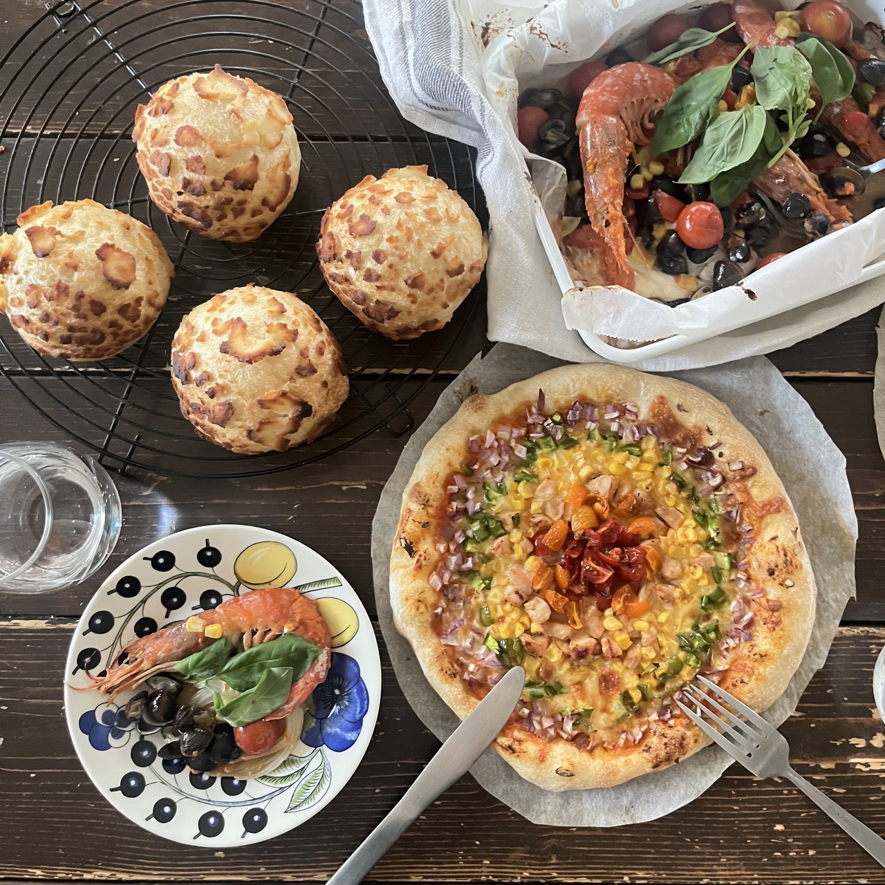 爽やかパインクリームのタイガーダッチブレッド&もっちりカラフルピッツァ、パラダイス酵母ストレート法で2種のパン!