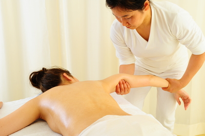 女性限定）天使のセラピー 施術メニュー & 予約  