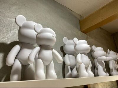 フィギュアアート33センチ【ワーク1体、障害者作品1体】