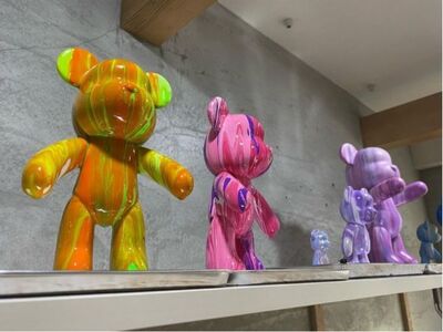 フィギュアアート33センチ【ワーク1体、障害者作品1体】