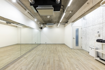 【月～金 10:00～23:00】府中スタジオ３