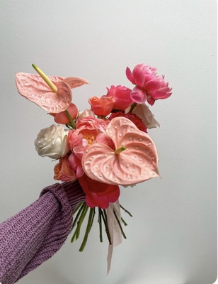 SPECIAL【２月限定　ウェディングフローリストから学ぶトレンドクラッチブーケCLASS】テーマ：Valentine