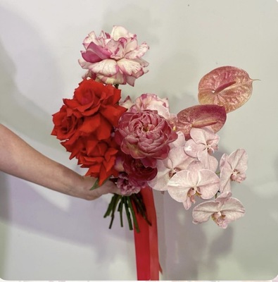 SPECIAL【２月限定　ウェディングフローリストから学ぶトレンドクラッチブーケCLASS】テーマ：Valentine