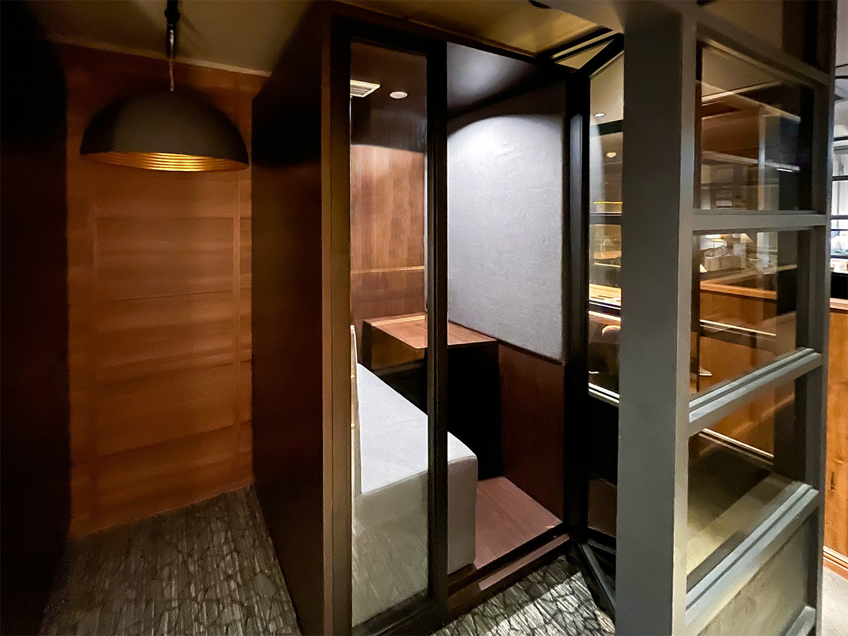 五反田 / 1名個室ブース Booth.A