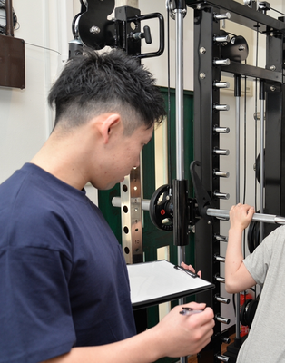 カイロプラクティック・パーソナルトレーニングの予約受付ページ