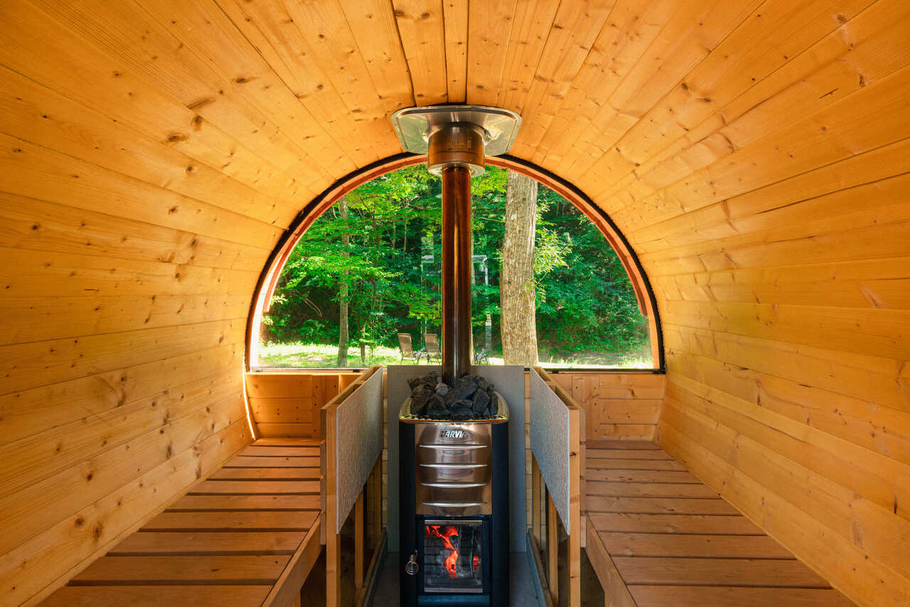 【４月２９日～５月６日】バレルサウナ(小)貸切予約※４人定員、快適人数2人