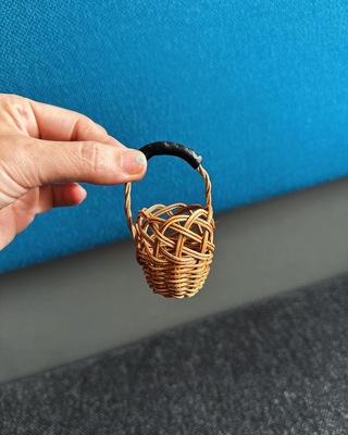 11/3(月・祝) 東京蚤の市・手紙舎雑貨店開催／堀川波・籐編みミニチュアバスケットキーホルダー ワークショップ