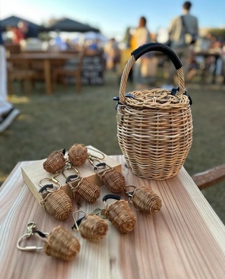 11/3(月・祝) 東京蚤の市・手紙舎雑貨店開催／堀川波・籐編みミニチュアバスケットキーホルダー ワークショップ