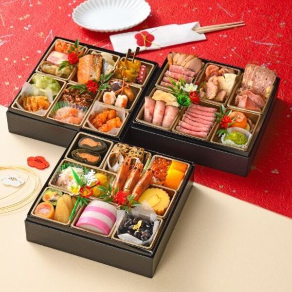 デュオ・セレッソ謹製三段重　[来館受取 限定]