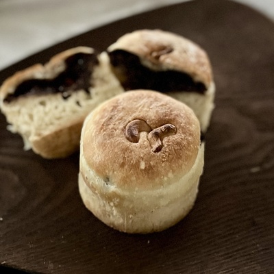 自家製酵母ストレート法！まるまるカマンベール&生ハムカンパーニュ＆ほろ苦珈琲あんこマフィン、塩麹の濃厚海鮮ポトフ