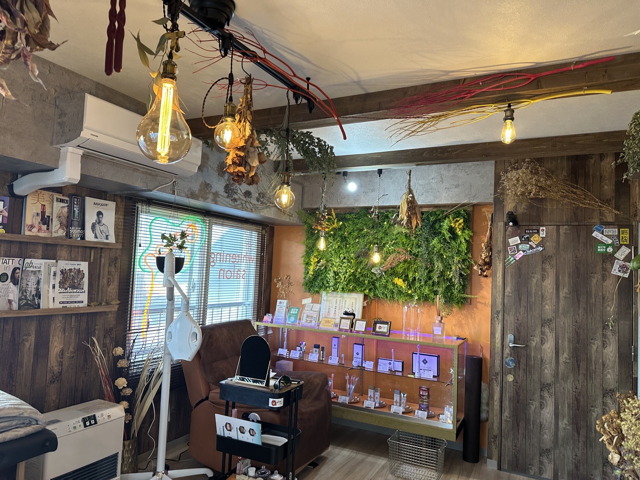 セルフホワイトニングサロン　lnk.CREW 予約はこちらからになります✨