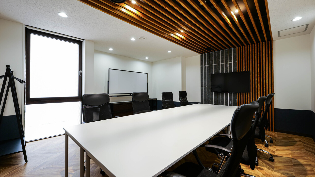 【平日土曜利用】ミーティングルーム　７Ｆ