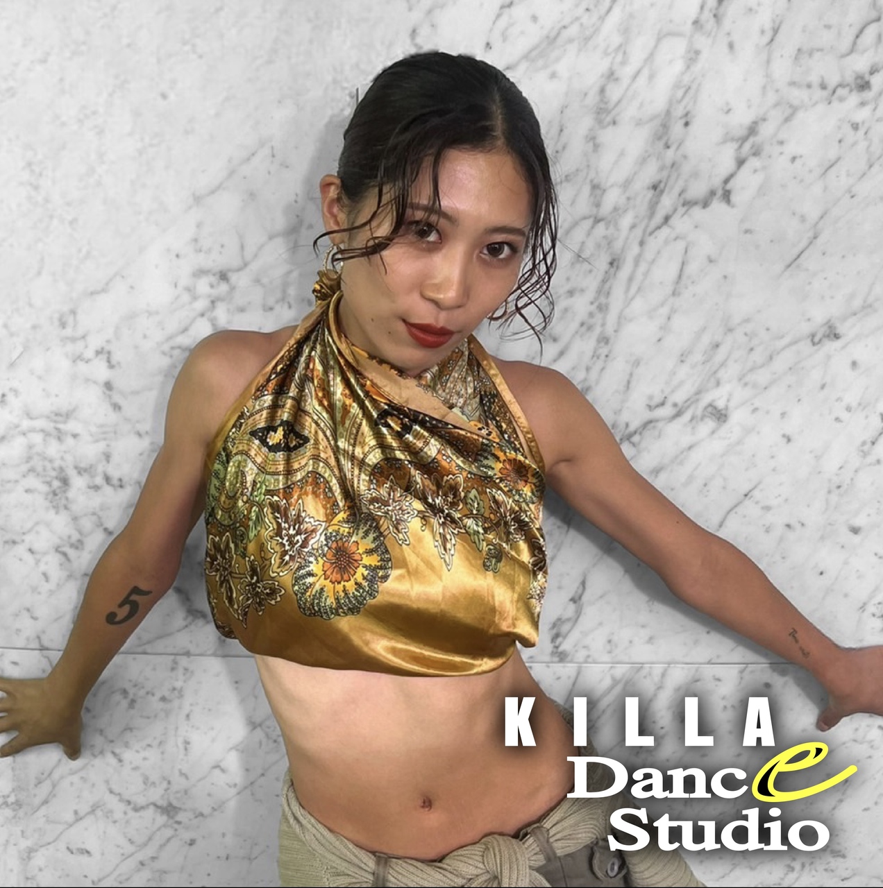 土曜19:30-20:50一般クラス(講師 月)