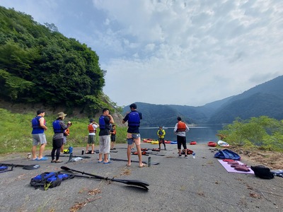 龍姫湖カヤックレイククルージング（60分）【広島・湖・カヤック/カヌー】