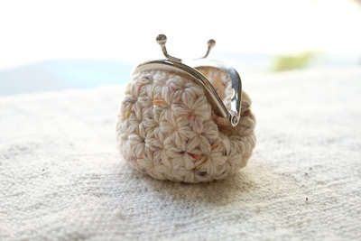 NONA KAL リフ編みのがま口