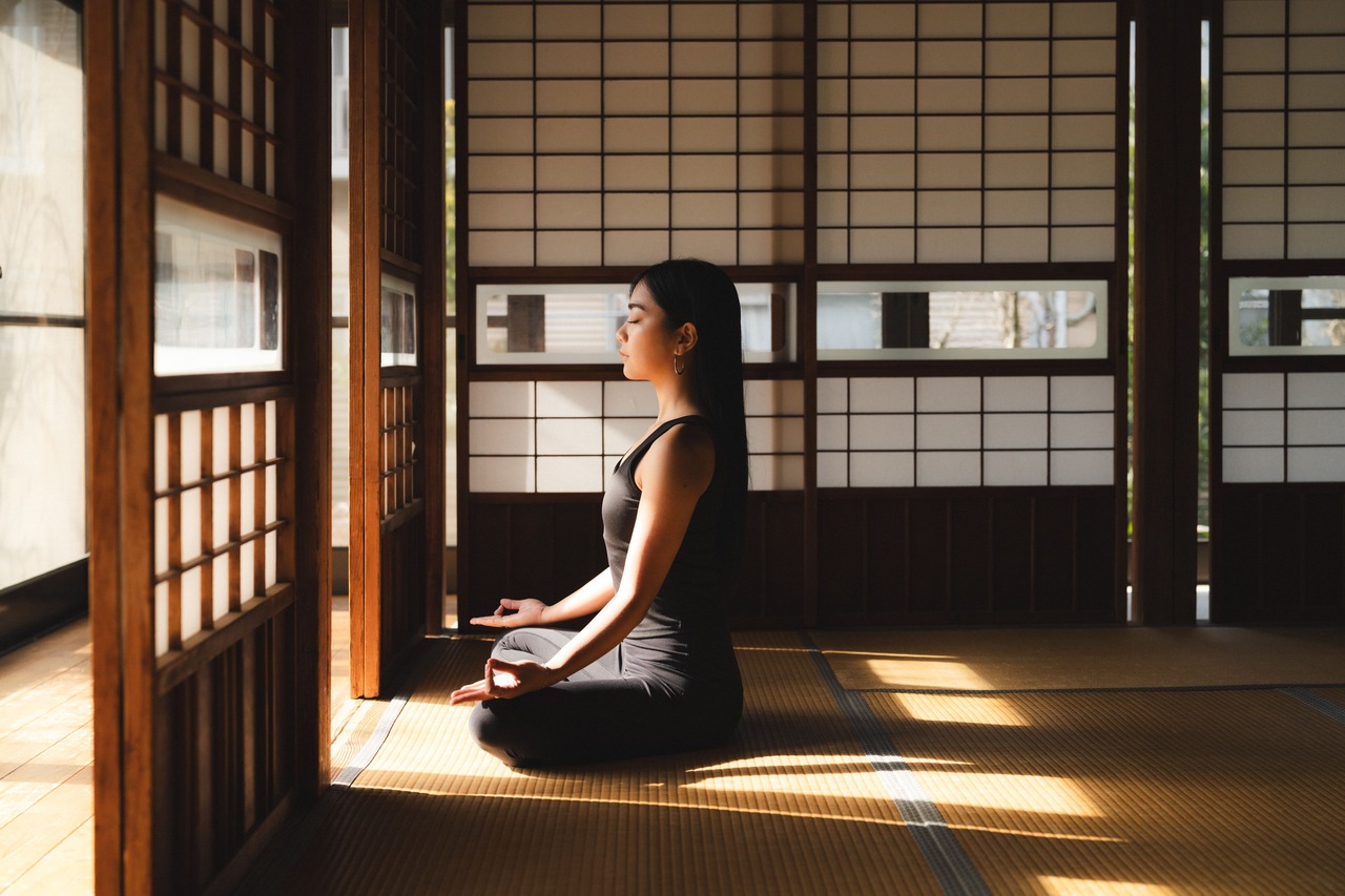 PERSONAL YOGA｜自分に還る、静かな時間
