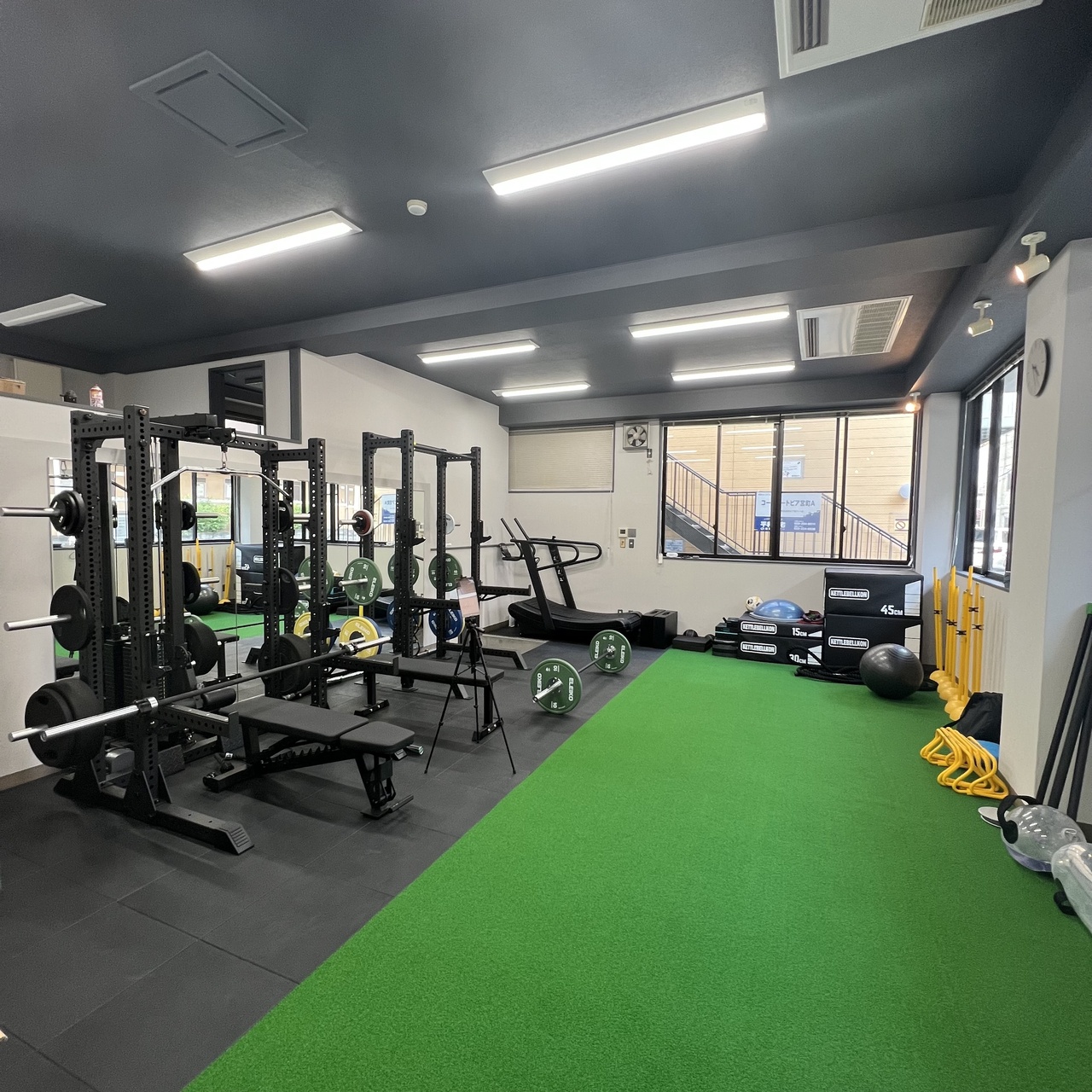 MOMENTのご利用予約はこちら