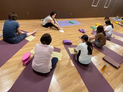 【ﾘｸｴｽﾄﾚｯｽﾝ】優しく身体を整える たまごヨガ　🔥　　aki