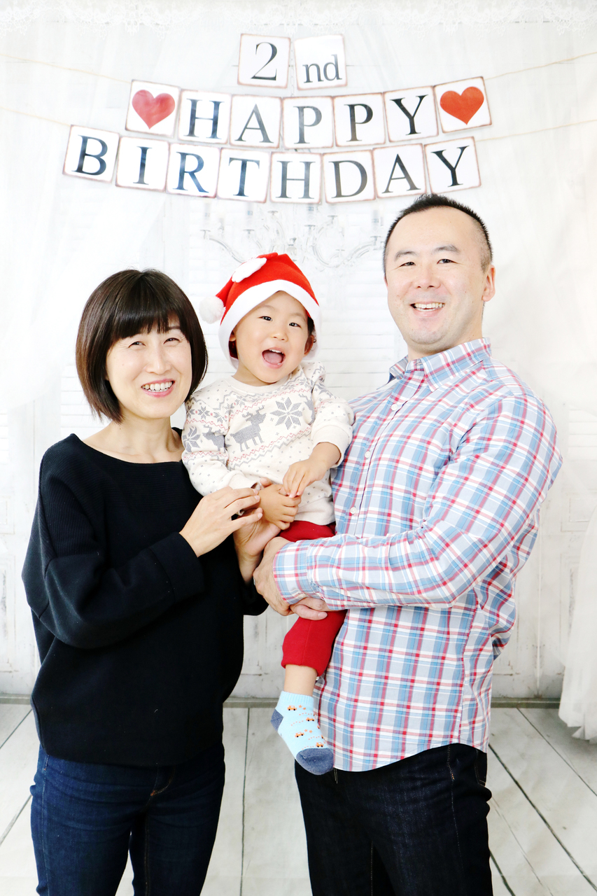 12月12日(水)　年賀状＆バースデー撮影会 IN カフェaona 【ママに無料ポイントメイクつき】