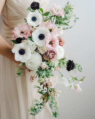 SPECIAL【１月限定　旬のアネモネの新春ブーケLESSON】旬のアネモネを美しく束ねる