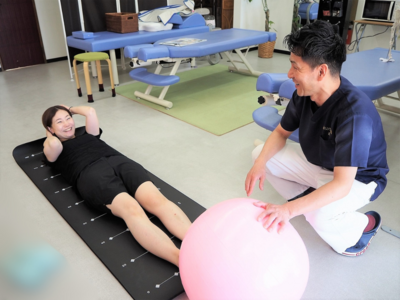 【整骨院】　担当：白鳥智博（院長）