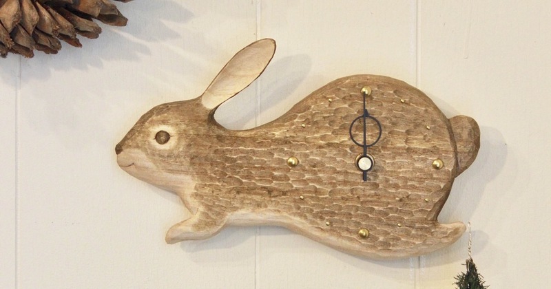 次*い様 kiyata シカの置物　アクセサリースタンド KIYATA アクセサリースタンド 木彫り 次*い様 kiyata シカの置物