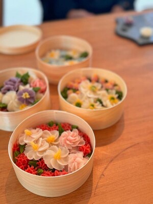 【12/7（日）・12/17（水）】花絞り会～10ｃｍわっぱで作るクリスマスリースおはぎ～