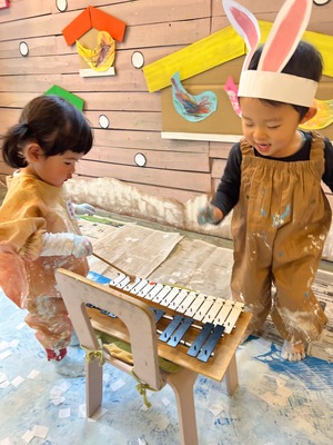 Angel★2/18 不思議なしゃりしゃり絵の具でゆきあそび♪(1歳半～3歳代）