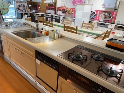 【所沢】★お友達紹介キャンペーン★プレーンパン＆バスク風チーズケーキ