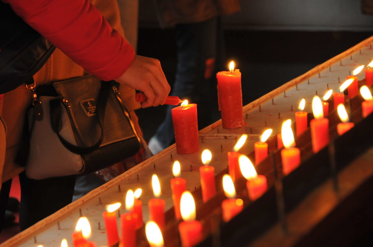 ＃24 ロウソク祈願と中華街をめぐる 長崎ランタンフェスティバルさんぽ 17:00発（7名）