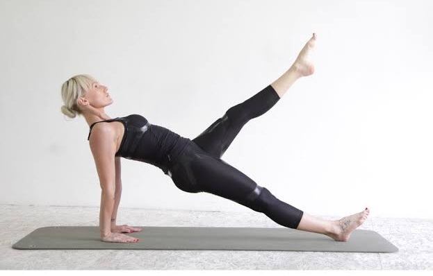 PHIピラティス　マット　テキスト　教科書 マット Mat I & II 養成コース 製本テキスト | PHI Pilates Japan