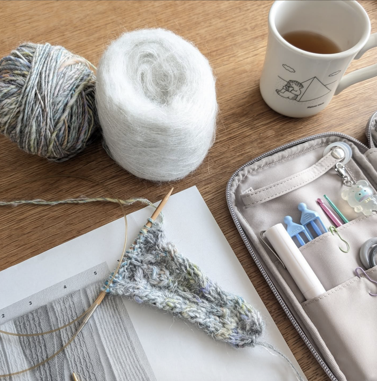 10/19(日)　ノマドニッター編み部 〜本とビール編〜at TEGAMISHA BOOKSTORE