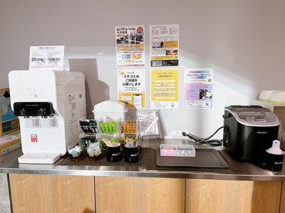 西新宿店 / オープン席