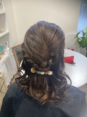 ヘアセット　空席確認・予約する