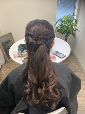 ヘアセット　空席確認・予約する