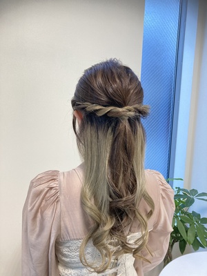 ヘアセット　空席確認・予約する