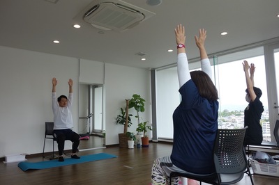 ストレッチ体操 13時00分